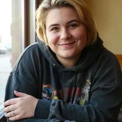 Саша, 26